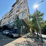 New Bazaar Cozy 2 Dajti View شقة