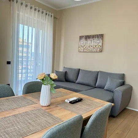 Apartamento New Bazaar Cozy 2 Dajti View Tirana
