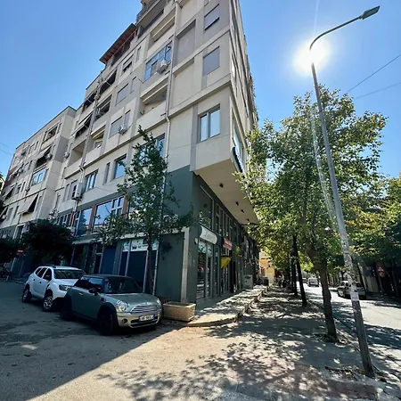 New Bazaar Cozy 2 Dajti View דירה