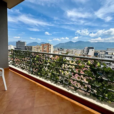 New Bazaar Cozy 2 Dajti View Apartment Tirana