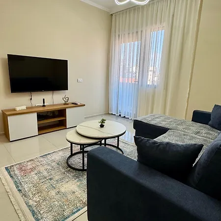 Apartment New Bazaar Cozy 2 Dajti View *
