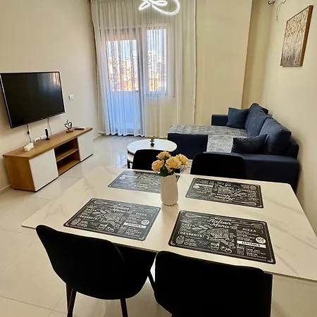 New Bazaar Cozy 2 Dajti View Apartamento *