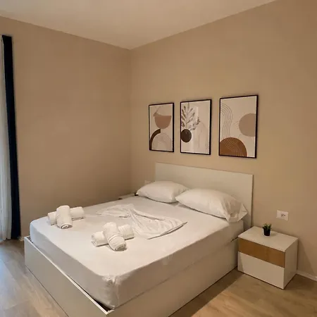 New Bazaar Cozy 2 Dajti View Apartamento *