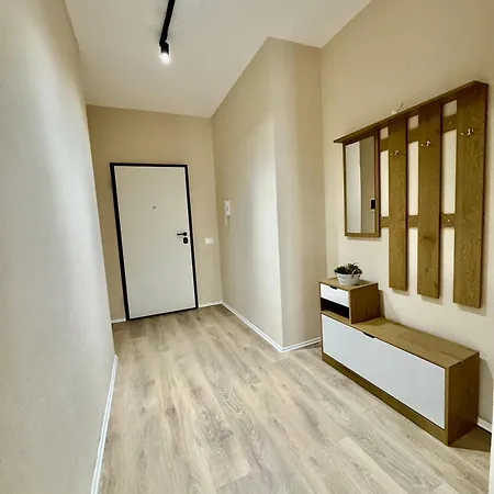 New Bazaar Cozy 2 Dajti View Tirana