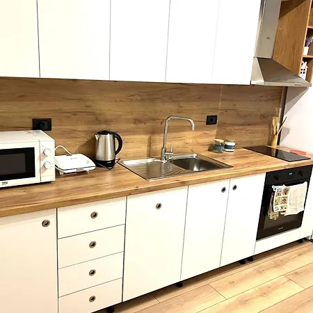 아파트 New Bazaar Cozy 2 Dajti View