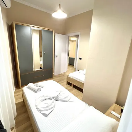 New Bazaar Cozy 2 Dajti View 티라나