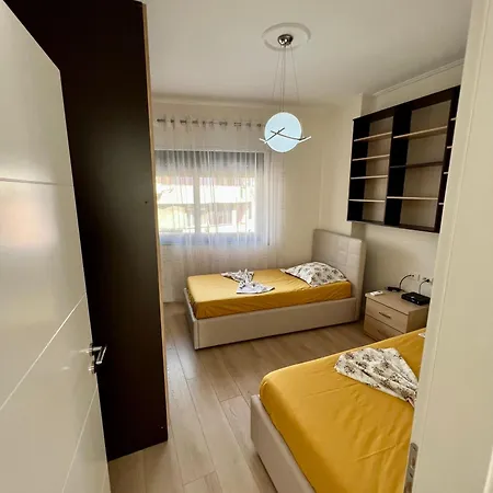 New Bazaar Cozy 2 Dajti View Διαμέρισμα *