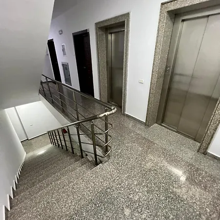 New Bazaar Cozy 2 Dajti View 아파트 티라나