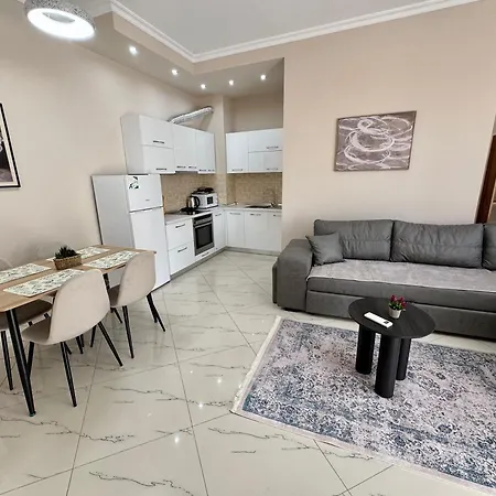 דירה New Bazaar Cozy 2 Dajti View *