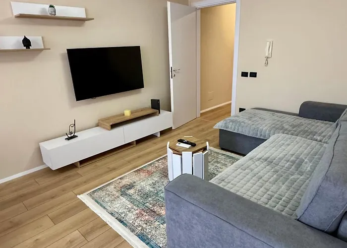 New Bazaar Cozy 2 Dajti View * טיראנה