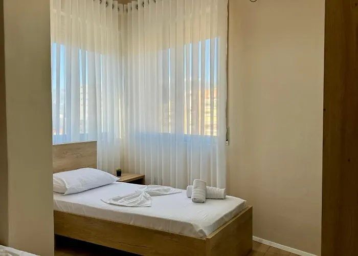 New Bazaar Cozy 2 Dajti View טיראנה