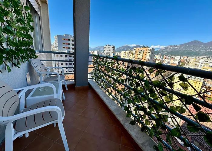 דירה New Bazaar Cozy 2 Dajti View