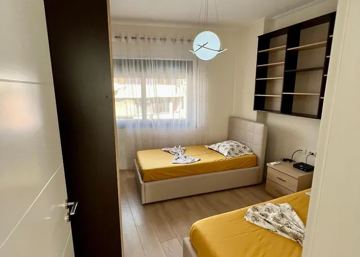 New Bazaar Cozy 2 Dajti View דירה *