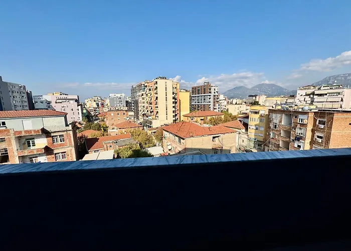 New Bazaar Cozy 2 Dajti View דירה