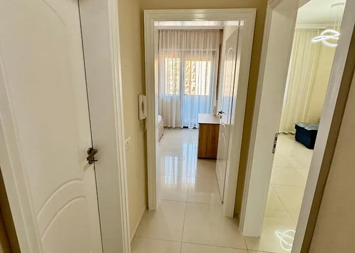 New Bazaar Cozy 2 Dajti View דירה טיראנה